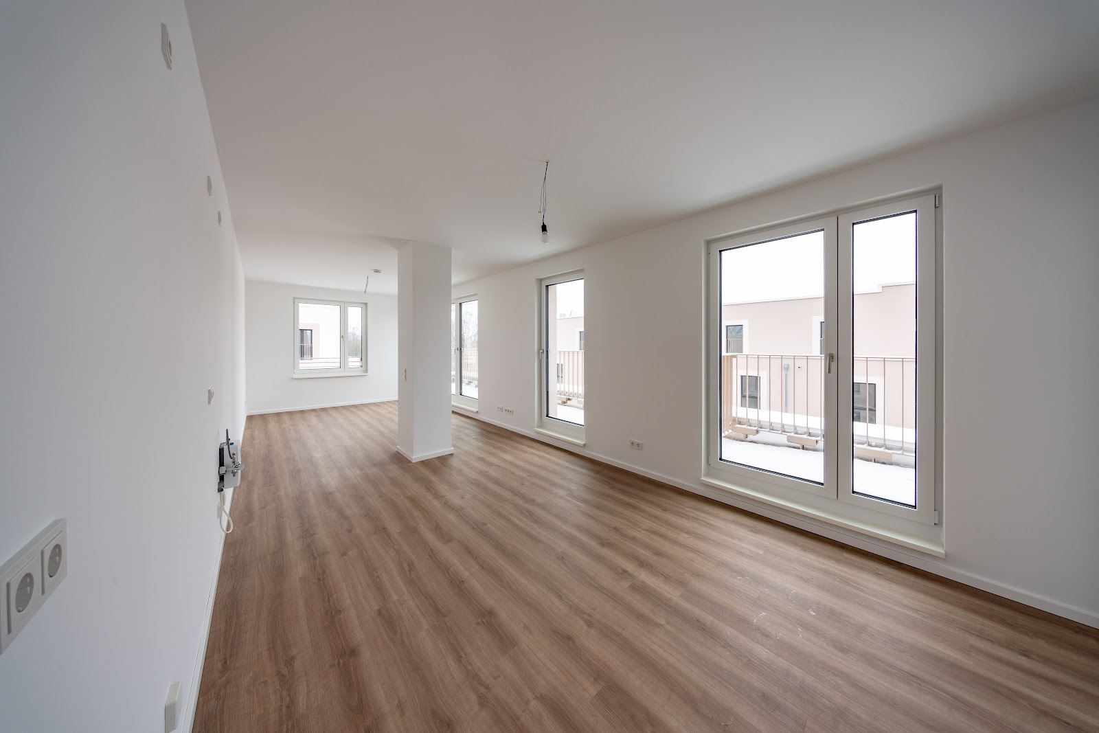 Neubauwohnung mit Fußbodenheizung und Terrasse im Erstbezug - Foto 1