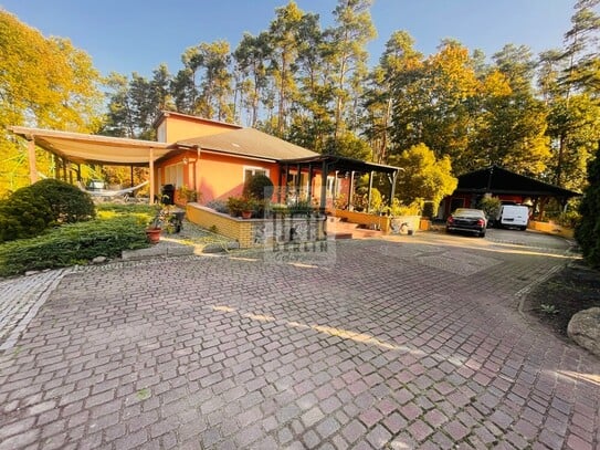 Majestätisches - 4.900 m² traumhaftes GST - Bungalow inkl. Pool, Sauna, Carport & Gästehaus am See !