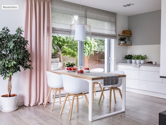 Etagenwohnung in 50127 Bergheim, Im Wohnpark