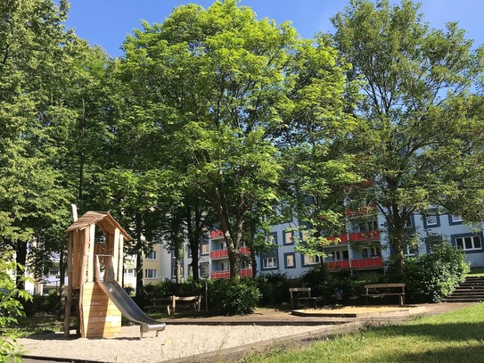 Schicke 4-Zimmer-Wohnung mit Balkon