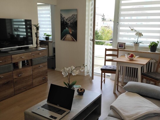 Möbliert "All Inclusive" Apartment BMW Nähe, U2, Balkon / Aufzug