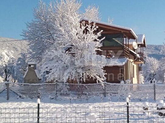 OTOČAC - Idyllisches Haus in der Nähe von Plitvice