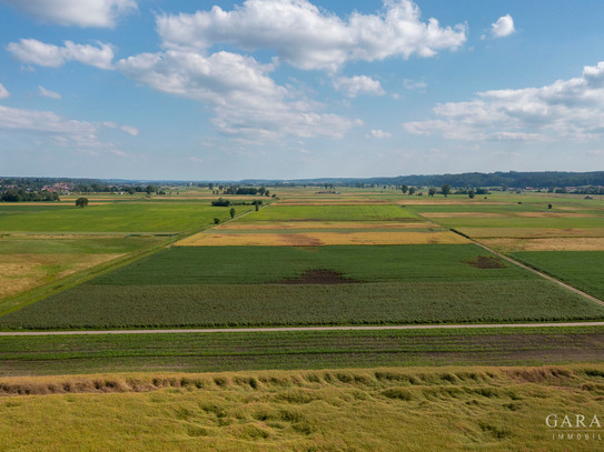 ** Ackerland mit ca. 5.899 m² Grundfläche **