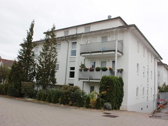 Magstadt - 3 Zimmer - Maisonette Wohnung mit Einbauküche und zwei TG-Stellplätze