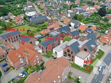 Jetzt wieder KfW-Förderungen möglich! Mittendrin und doch idyllisch!
Neubau Doppelhaushälfte in Lingen!