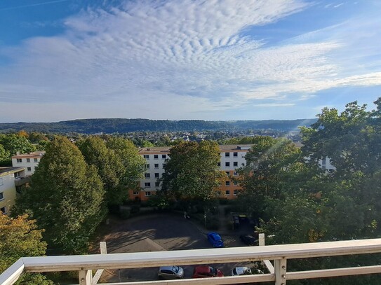 Kernsanierte 2-Raum-Wohnung mit Balkon und schönem Blick über Essen-Kettwig