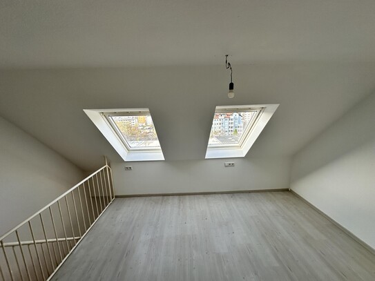 Lichtdurchflutete 2-Zimmer-Maisonette Wohnung (37qm) im Herzen Fürths