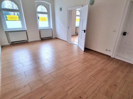 92qm 4-Raum Wohnung mit Garten