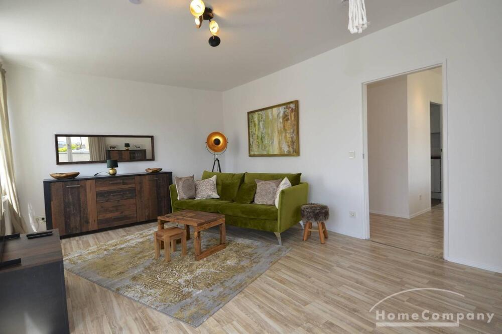 Wunderschön und zentral gelegene 3-Zimmer-Wohnung in Tiergarten! Vollständig möbliert - Photo 1