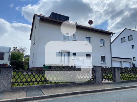 3 Familienhaus in Forth...Kapitalanlage mit ca. 4 % Rendite