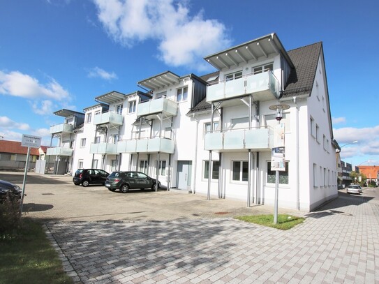 Hochwertig ausgestattete 4-Zimmer-Wohnung mit Balkon