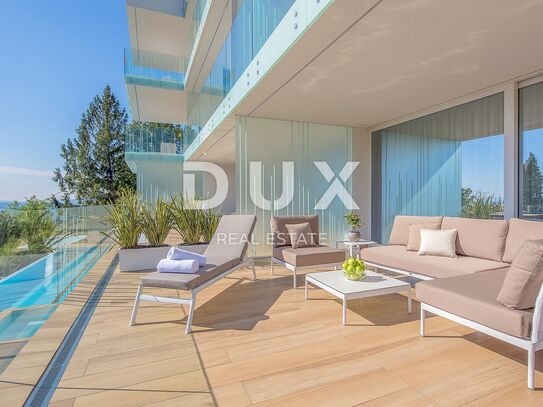 OPATIJA, ZENTRUM - luxuriöse Wohnung in einem neuen Gebäude mit Pool, Aussicht, 150 m vom Meer entfernt