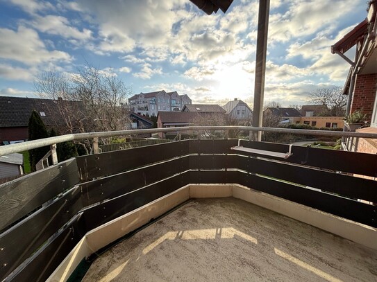 Freundliche Wohnung mit Balkon & Loggia mitten in Burg