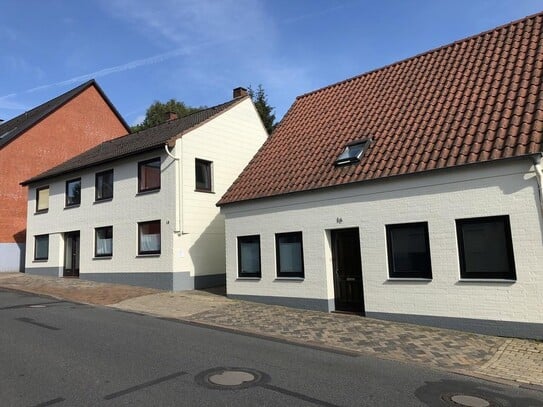 Mehrfamilienhaus in Flensburg, zentrale Lage, Uni nah, von privat !!!