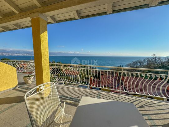 OPATIJA, LOVRAN – elegante Wohnung von 49 m2 in einem Haus, 300 m vom Meer entfernt, Aussicht, Terrasse