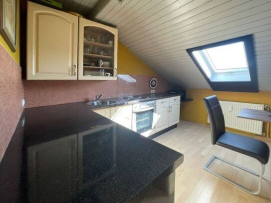 EI6421b Ruhige, renovierte 4-Zimmer-Eigentumswohnung mit Gartenanteil / Maxhütte-Haidhof