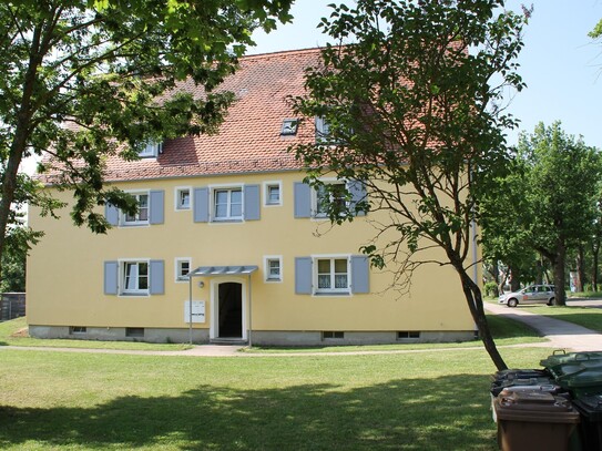 Sehr gemütliche Erdgeschoss 3 Zi Whg m. EBK und gr. Südbalkon