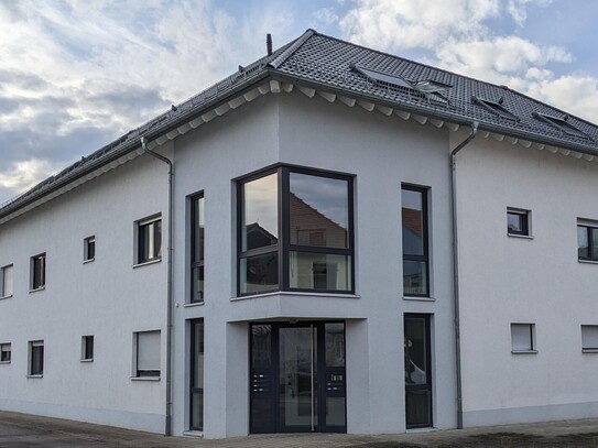 Moderne, 3 Zimmer-ETW, ruhige Lage mit großem Balkon,Waghäusel Wiesental