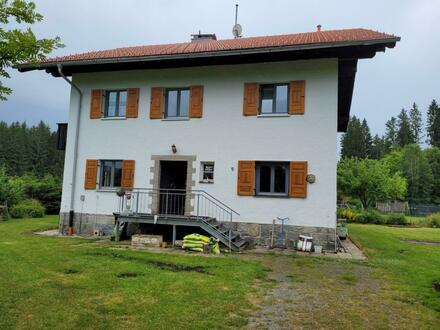 Einfamilienhaus in idyllischer Lage nähe Spieglau zu verkaufen.