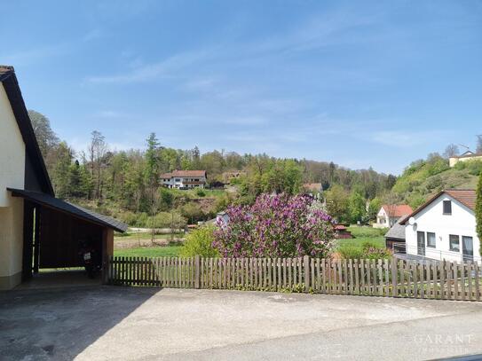 Hanggrundstück mit schöner Aussicht