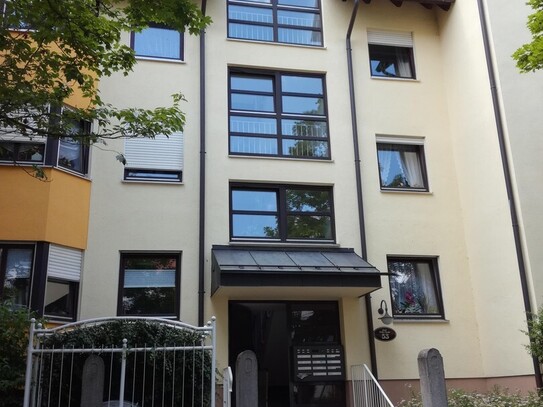 *besonderes FLAIR* 3,5 Zimmer Maisonette Wohnung im Univiertel