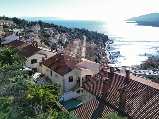 Phantastisches Apartmenthaus in Rabac mit sensationellem Meerblick *wenige Schritte zum Meer*