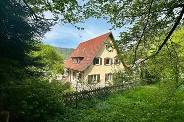 Burgblick - castle view - großzügiges Schwarzwaldhaus in Bad Liebenzell