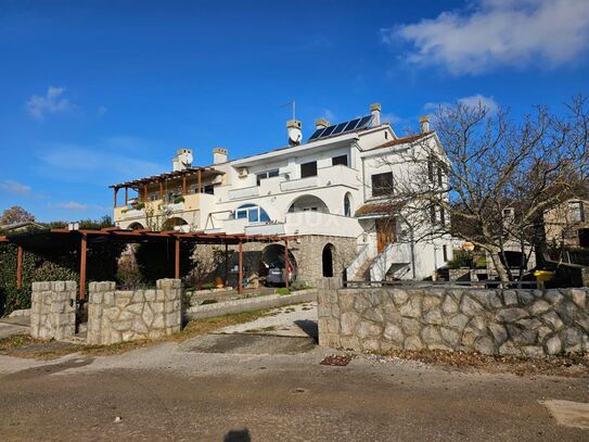 KRK, SKRBČIĆI - WOHNUNG MIT MEERBLICK UND GROSSER TERRASSE!!!