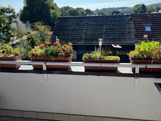 Großzügige Dachgeschosswohnung in Schwerte-Westhofen mit Loggia