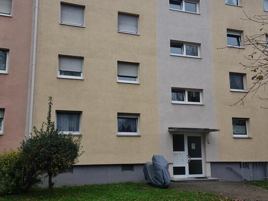 Top! Gemütliche, helle Etagenwohnung mit Balkon!