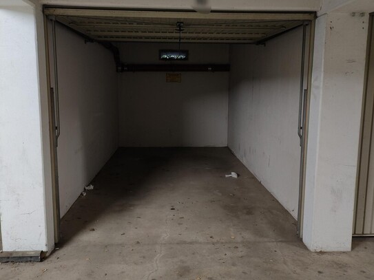 Garage im Garagenhof zu verkaufen