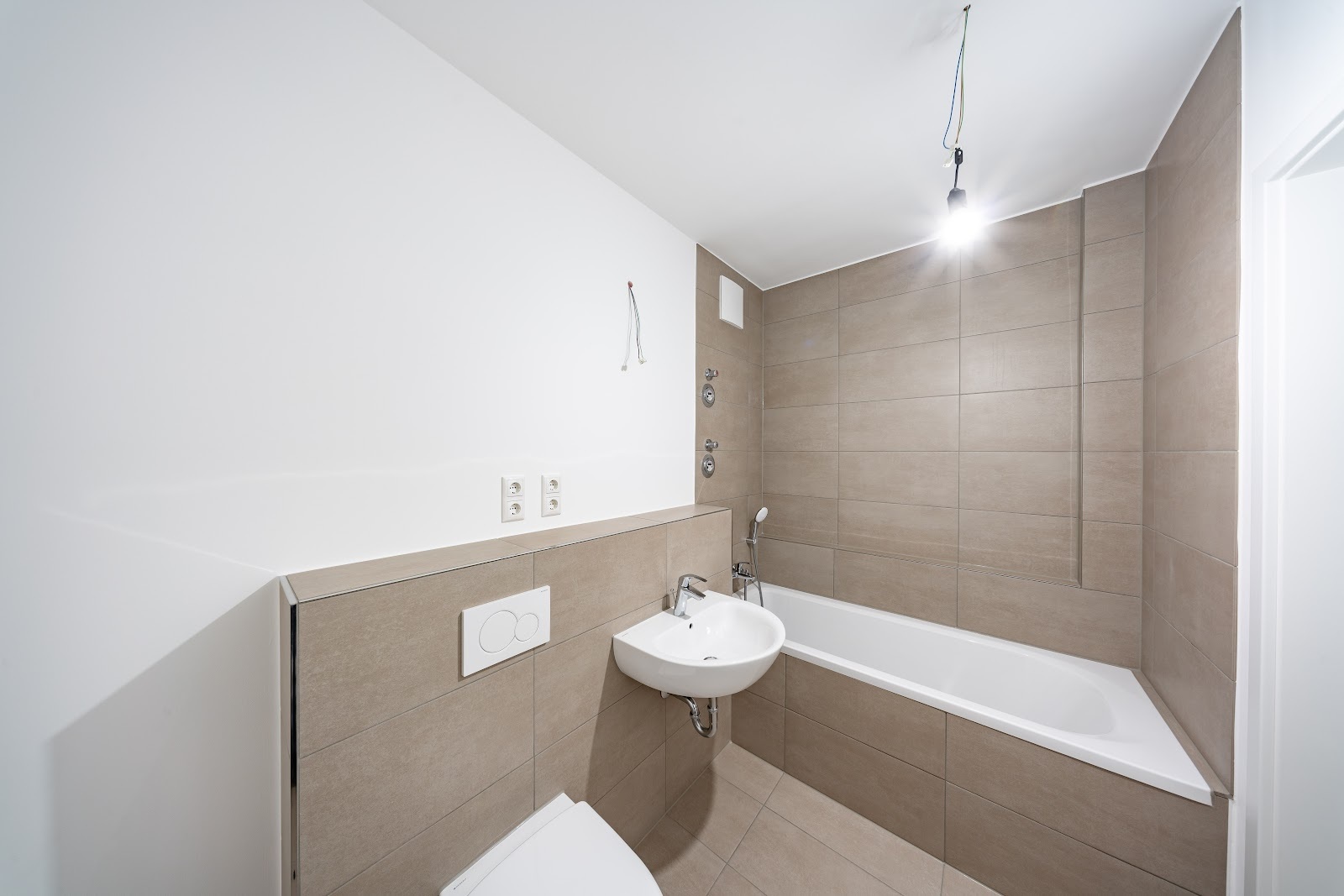 Neubauerstbezug an der Dahme mit Fußbodenheizung und Balkon / nur mit 160er, 180er oder 220er WBS - Photo 1