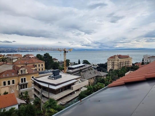 WOHNUNG 100 M VOM MEER ENTFERNT - ZENTRUM VON OPATIJA