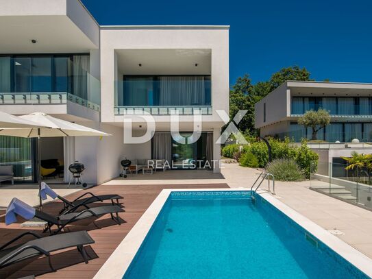 OPATIJA - Neu gebaute Villa mit fantastischem Blick auf das Meer