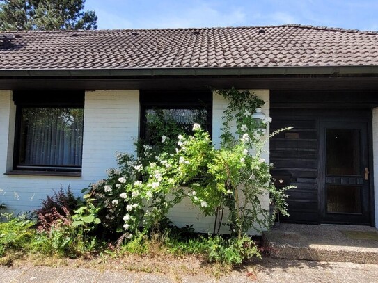 4-Zimmer-Einfamilienhaus mit Potenzial auf XL-Grundstück - Klein Pampau bei Büchen