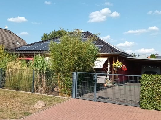 Gepflegtes Einfamillienhaus im Bungalow-Stil naturnah in Haldensleben