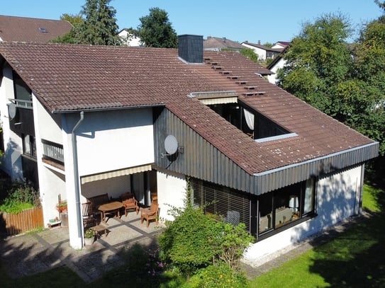 DAS LANDHAUS AM STADTRAND! 
KEINE KÄUFERPROVISION!