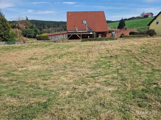 Wunderschönes Eckgrundstück in ruhiger Lage