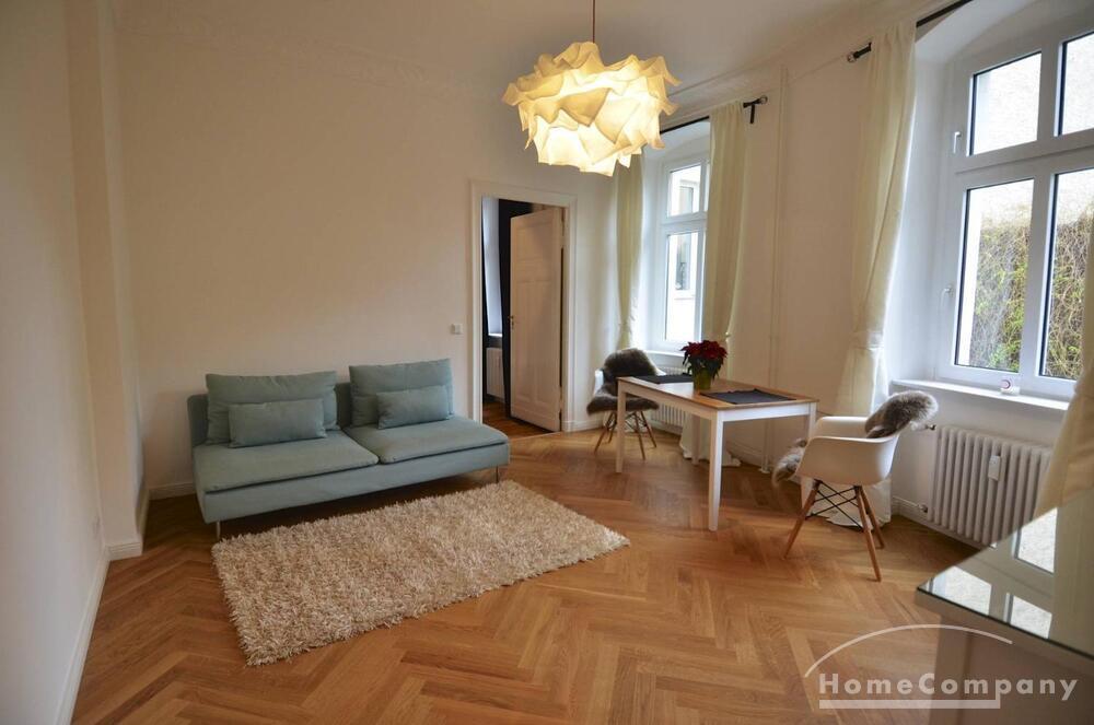 Ruhige 2-Zimmer-Altbauwohnung Nähe Schloss Charlottenburg, möbliert - Foto 1