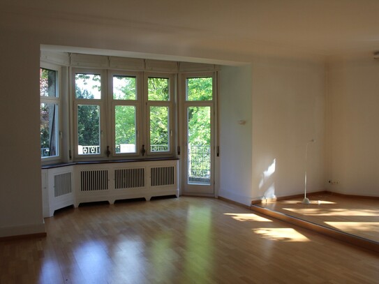 große Wohnung in Gründerzeithaus