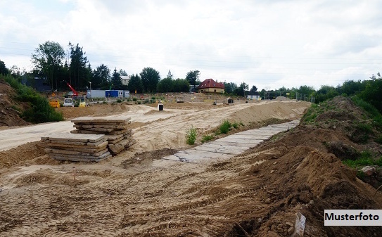 Unbebautes Grundstück/Bauplatz