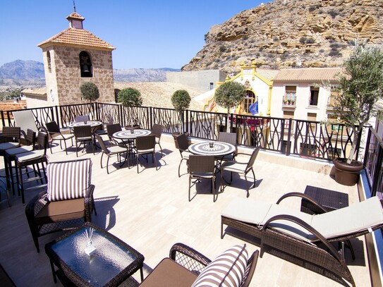 ***-*Hotel 22 Betten Rathausplatz mit Café Alicante/Spanien