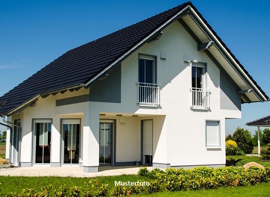 Einfamilienhaus guter, ruhiger Wohnlage mit Berg- und Fernblick