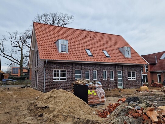 Neubau-Doppelhaushälften in Burgwedel-Thönse