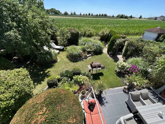 EFH/ZFH - ALPENBLICK BEI FÖHN - TRAUMHAFTER GARTEN - 7 ZIMMER - PROVISIONSFREI