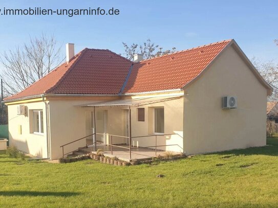 Komplett renoviertes Familienhaus am Plattensee bei Siófok