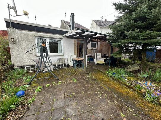 +++Gepflegtes Einfamilienhaus mit kleinem Garten, überdachter Süd-Westterrasse und Garage+++