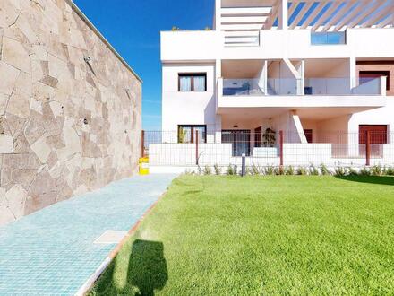 Bungalow in Torrevieja with 2