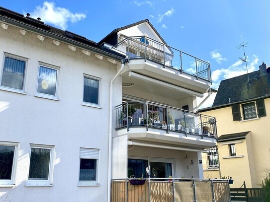 Attraktive Eigentumswohnung in bester Lage, provisionsfrei, 3 ZKB, Balkon, Tiefgarage u. v. m.