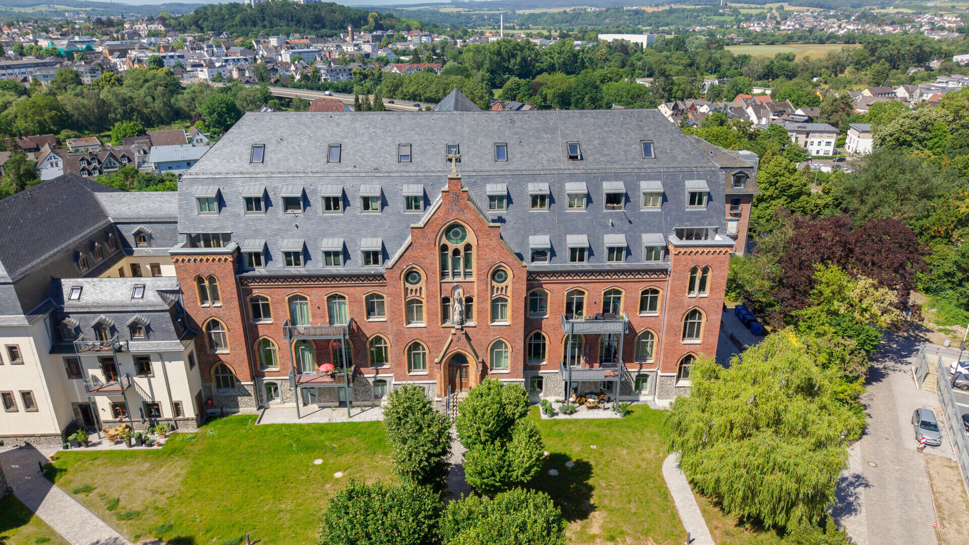                                                               Kloster Marienborn-Freistehende hochwertige zwei Zimmerwohnung mit Balkon und T&hellip;                                                       in Limburg an der Lahn (Limburg-Weilburg)